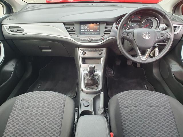 Used Vauxhall Astra DU68TDX 23