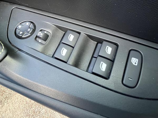 Used Peugeot E-2008 KE21NSF 13