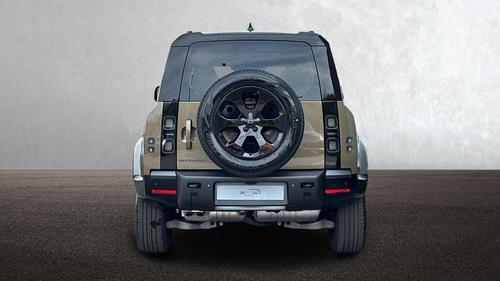 Land Rover Defender Photo at-bb7d56f8a8d84b9eb220c85356afdbae.jpg