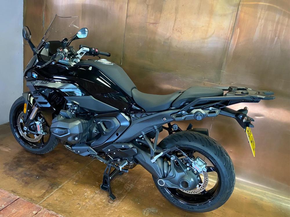 BMW R 1300 RS Photo at-bb88544b0d7d4e569b62251ed12b97e5.jpg