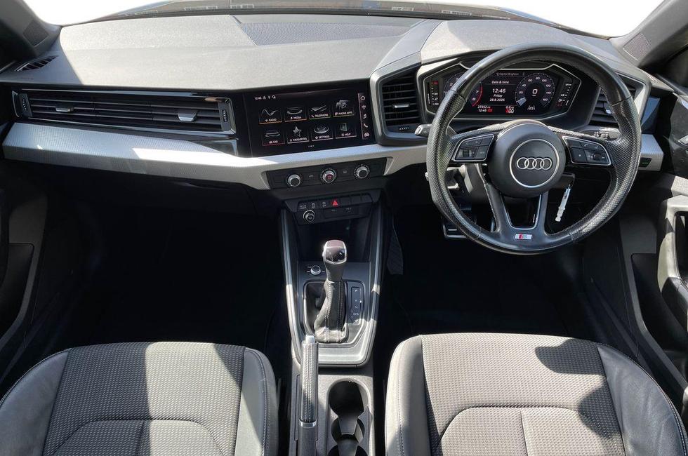 Audi A1 Photo at-bbb42db4815d421397cc4fcc1aa19b1c.jpg
