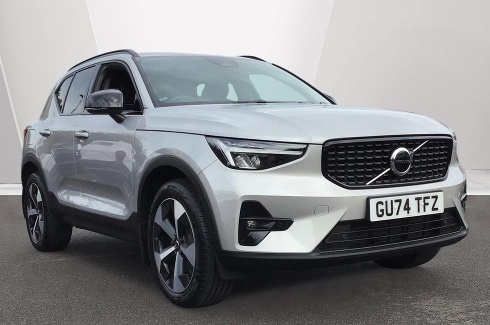 2024 Volvo XC40