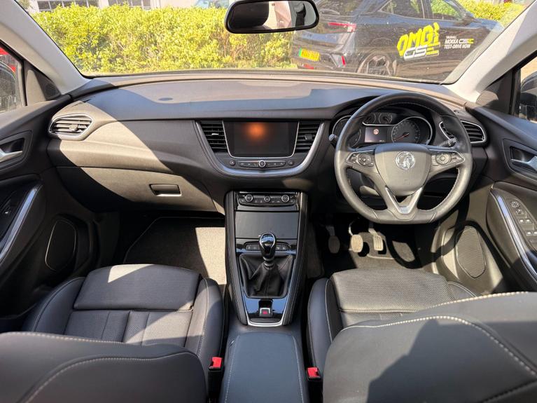 Used Vauxhall Grandland X BN20HZF 8