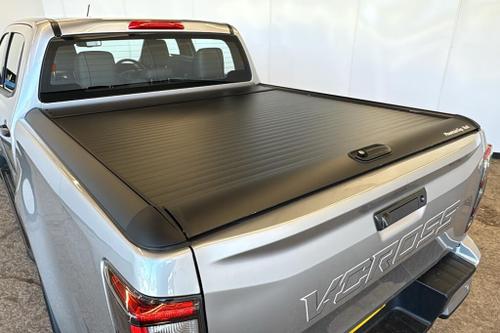 Isuzu D-MAX Photo at-bbc51e6cbdb9409f9acf3275925b12eb.jpg