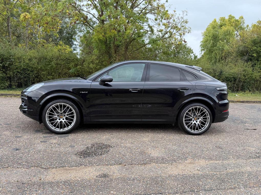 Used Porsche Cayenne P100CYN 2