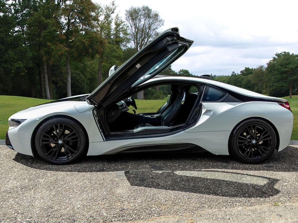 Used BMW i8 WF68XSP 3