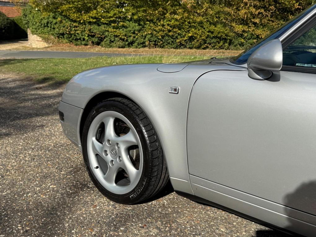 Used Porsche 911 P400SRT 16