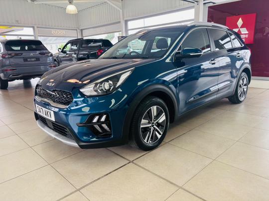 Kia Niro Photo at-bc2c3c406c884aeba7a954ea91711ded.jpg