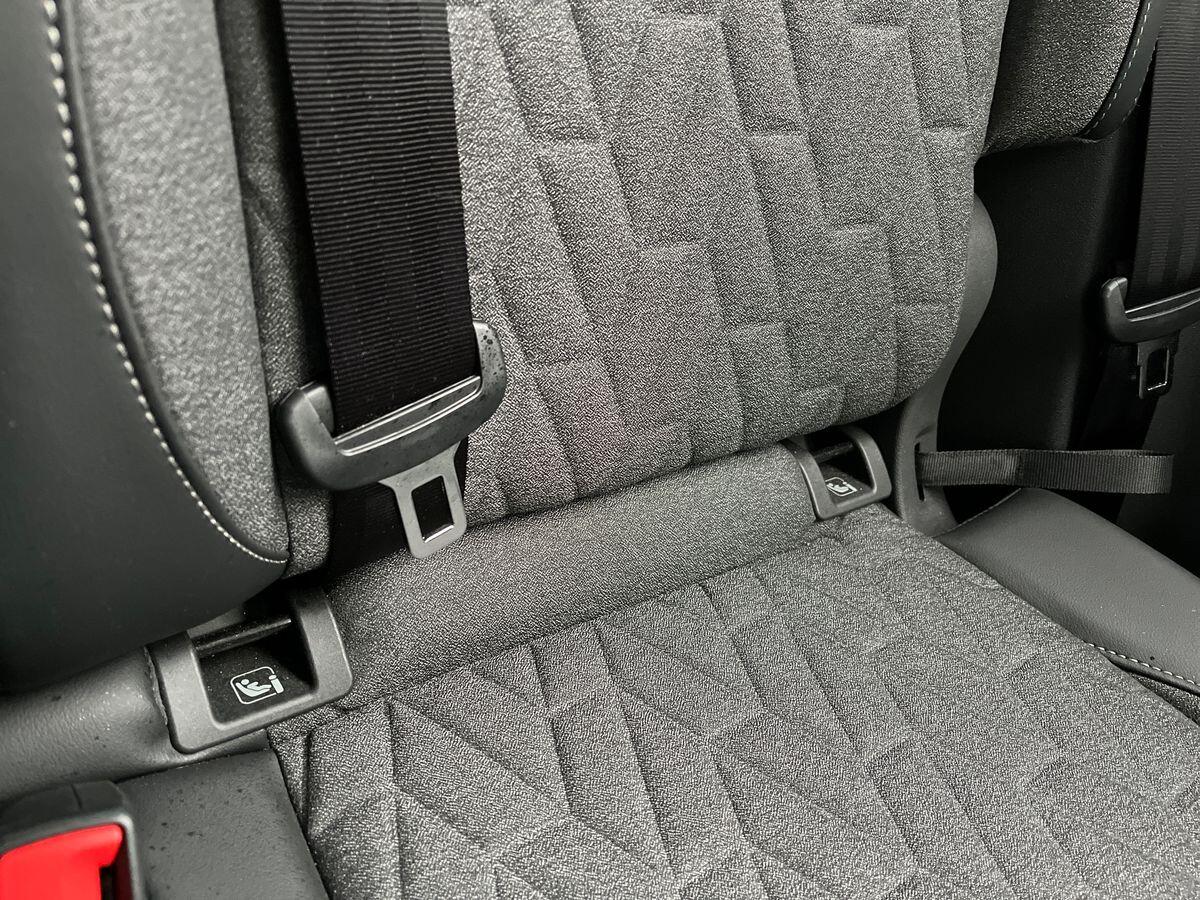 Volkswagen Tiguan Photo at-bc5d997bf2f942b6aabd40e00396ca7c.jpg