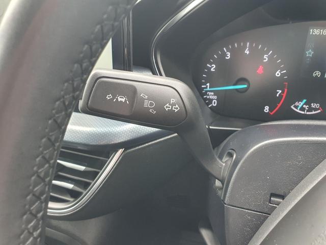 Used Ford Focus YM23KLP 25