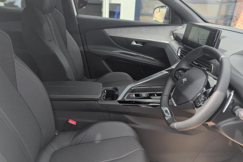 Used Peugeot 3008 NX25YSB 16
