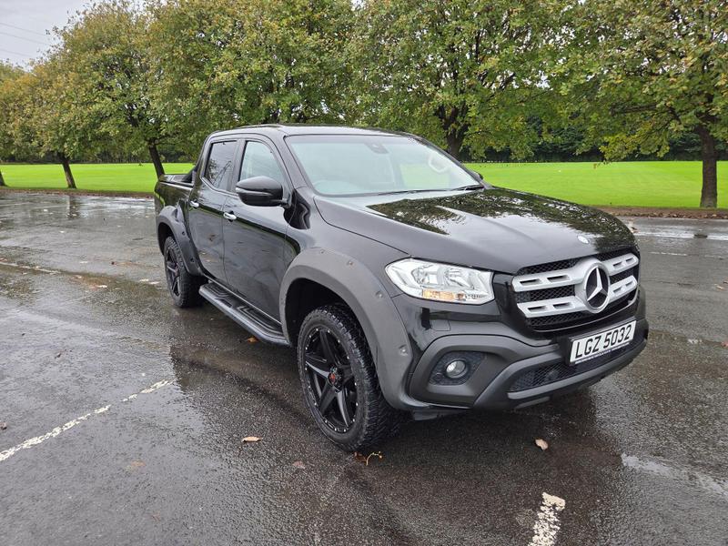 Mercedes-Benz X Class Photo at-bcc10cd7c13f409b8bf76dd21163598a.jpg