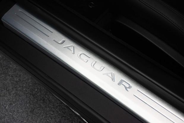 Jaguar F-Type Photo at-bcc99a09ad624acab4f99a7523a8d295.jpg