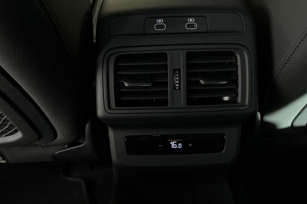 Audi Q5 Photo at-bcdfbbd05c4b4ec89a23fecd925cf777.jpg
