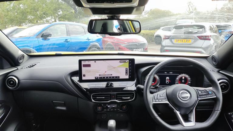 Used Nissan Juke OX25FMV 6
