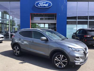 Used 2017 Nissan Qashqai 1.5 dCi N-Connecta Euro 6 (s/s) 5dr at Islington Motor Group