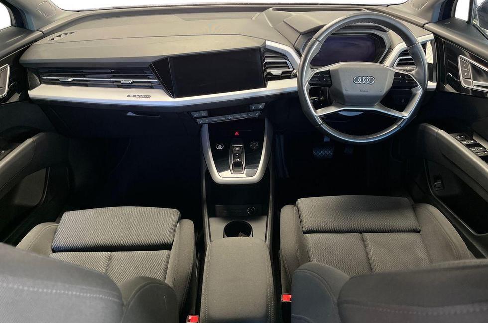 Audi Q4 Photo at-bd026f40b1894ea2b3d9c5b2e3c928b7.jpg
