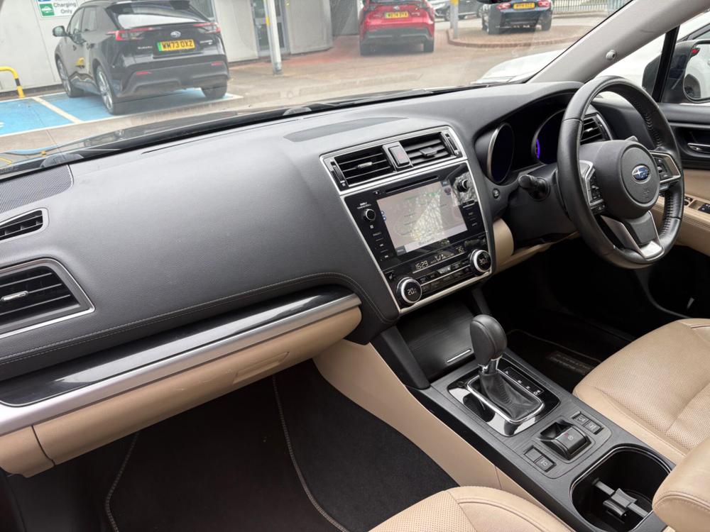 Used Subaru Outback EA19AXB 17