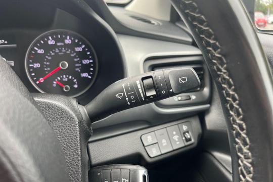 Kia Stonic Photo at-bd3bb3f9ad184b039d4ef4fc5f439aa3.jpg