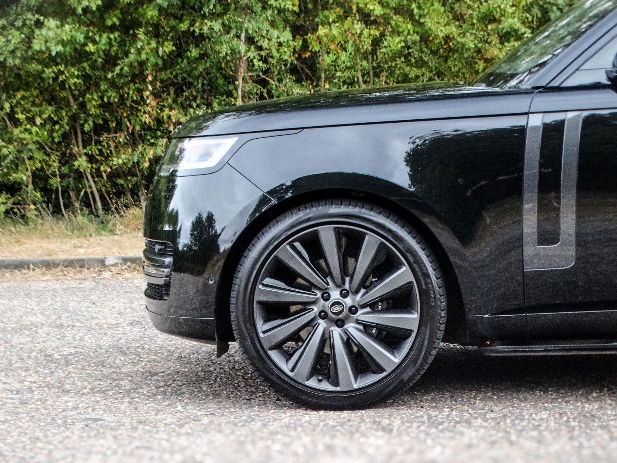 Land Rover Range Rover 3.0 D350 MHEV First Edition Auto 4WD Euro 6 (s/s) 5dr — photo 5