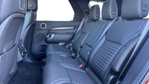 Land Rover Discovery Photo at-bd78e0d954fc4322a05537d323b654dc.jpg