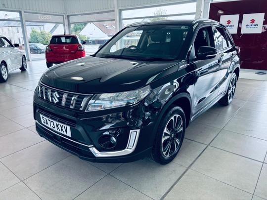 Suzuki Vitara Photo at-bd8c6ff42b50480d88b81dafde6ab12b.jpg