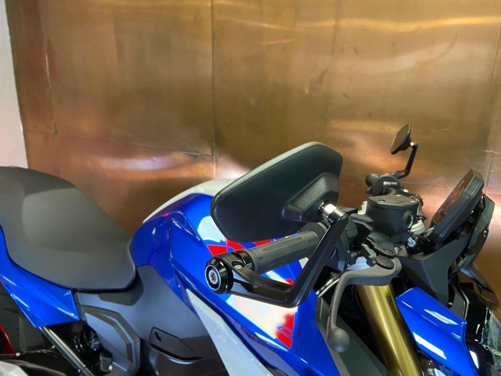 BMW F 900 R Photo at-bdcaca9c7ffe48519a323e4ed2925090.jpg