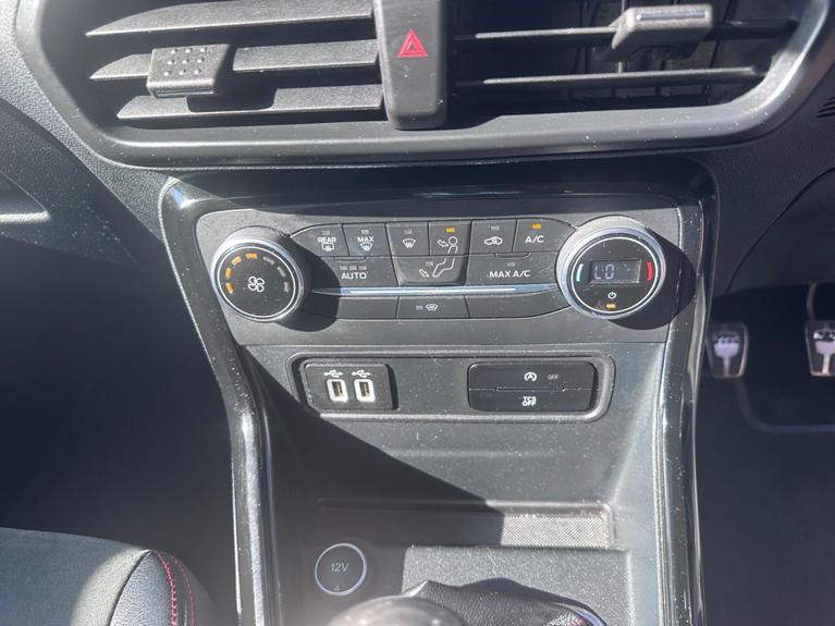 Used Ford EcoSport CU68WMX 10
