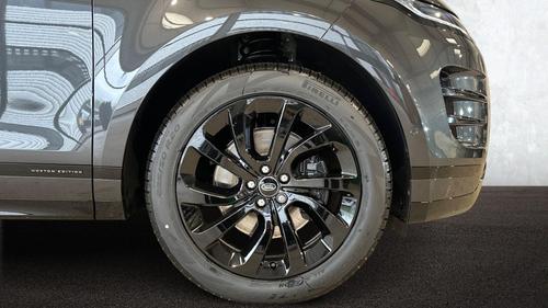 Land Rover Range Rover Evoque Photo at-bde217830dca4f3fa562979fcef03c4e.jpg