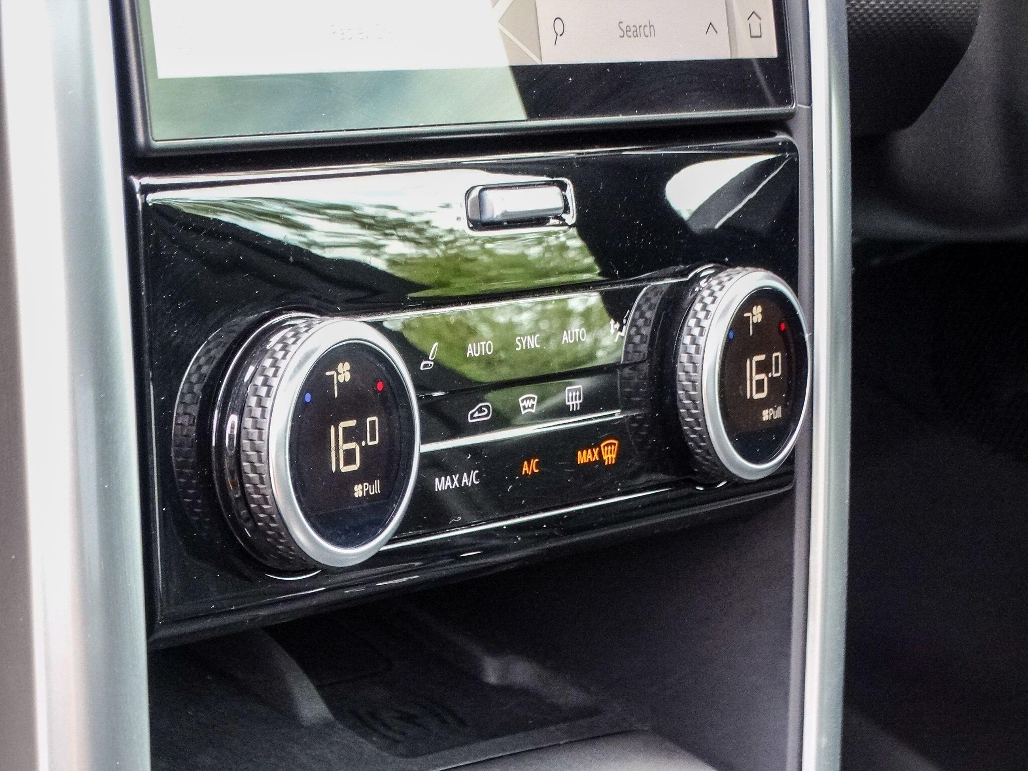 Land Rover Discovery 3.0 P360 MHEV Dynamic HSE Auto 4WD Euro 6 (s/s) 5dr — photo 19