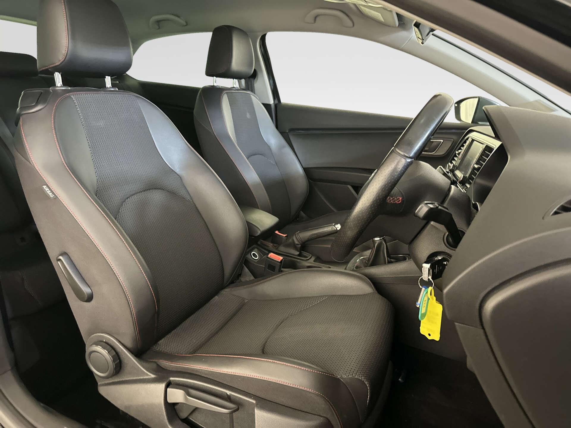2016 SEAT Leon thumbnail 14