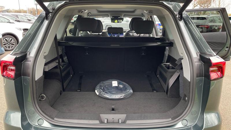 Chery Tiggo 8 Photo at-be4677edc783486f9359a8b1369852cd.jpg