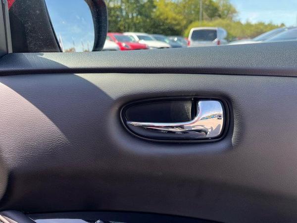 Nissan Leaf Photo at-be4bb8b2e269404abba588b175d25124.jpg