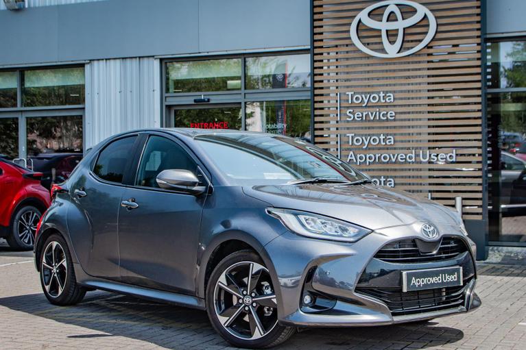 Used Toyota Yaris WU75GDE 1