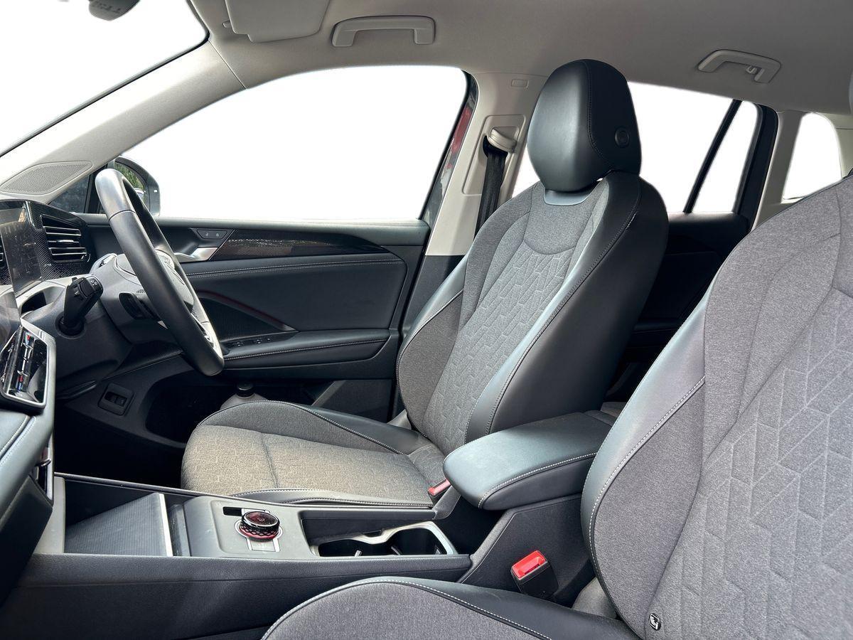 Volkswagen Tiguan Photo at-be7d1c9a940648a29eb68c7aa6774851.jpg