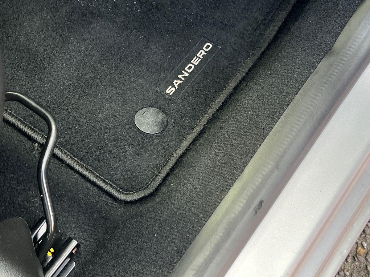 Dacia Sandero Photo 25