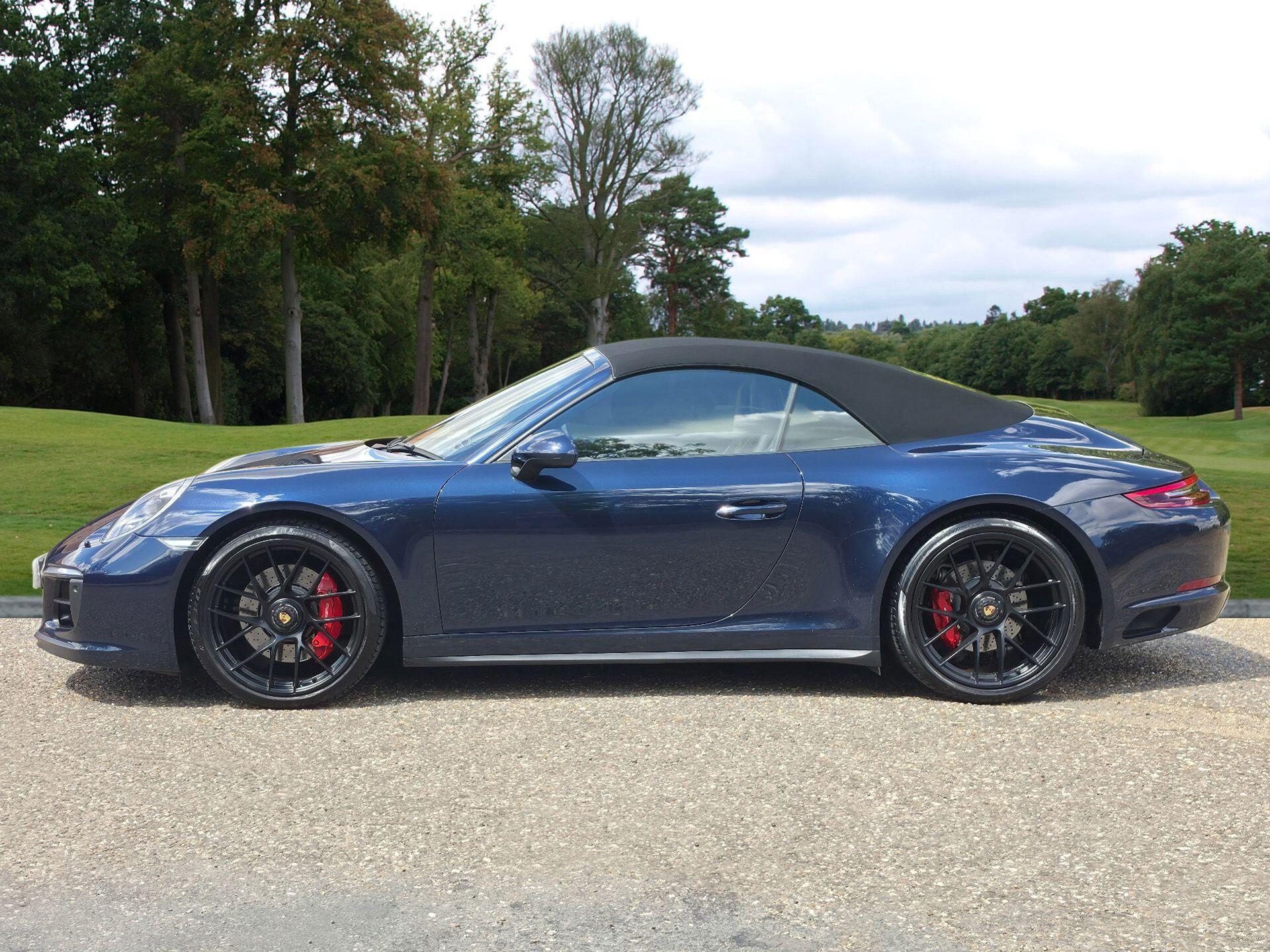 Porsche 911 3.0T 991 Carrera 4 GTS PDK 4WD Euro 6 (s/s) 2dr — photo 21