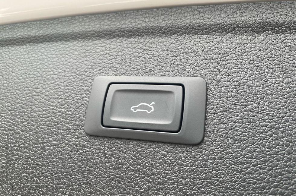 Audi Q5 Photo at-bebe9d38834c4e1388ad4a881cd7b188.jpg