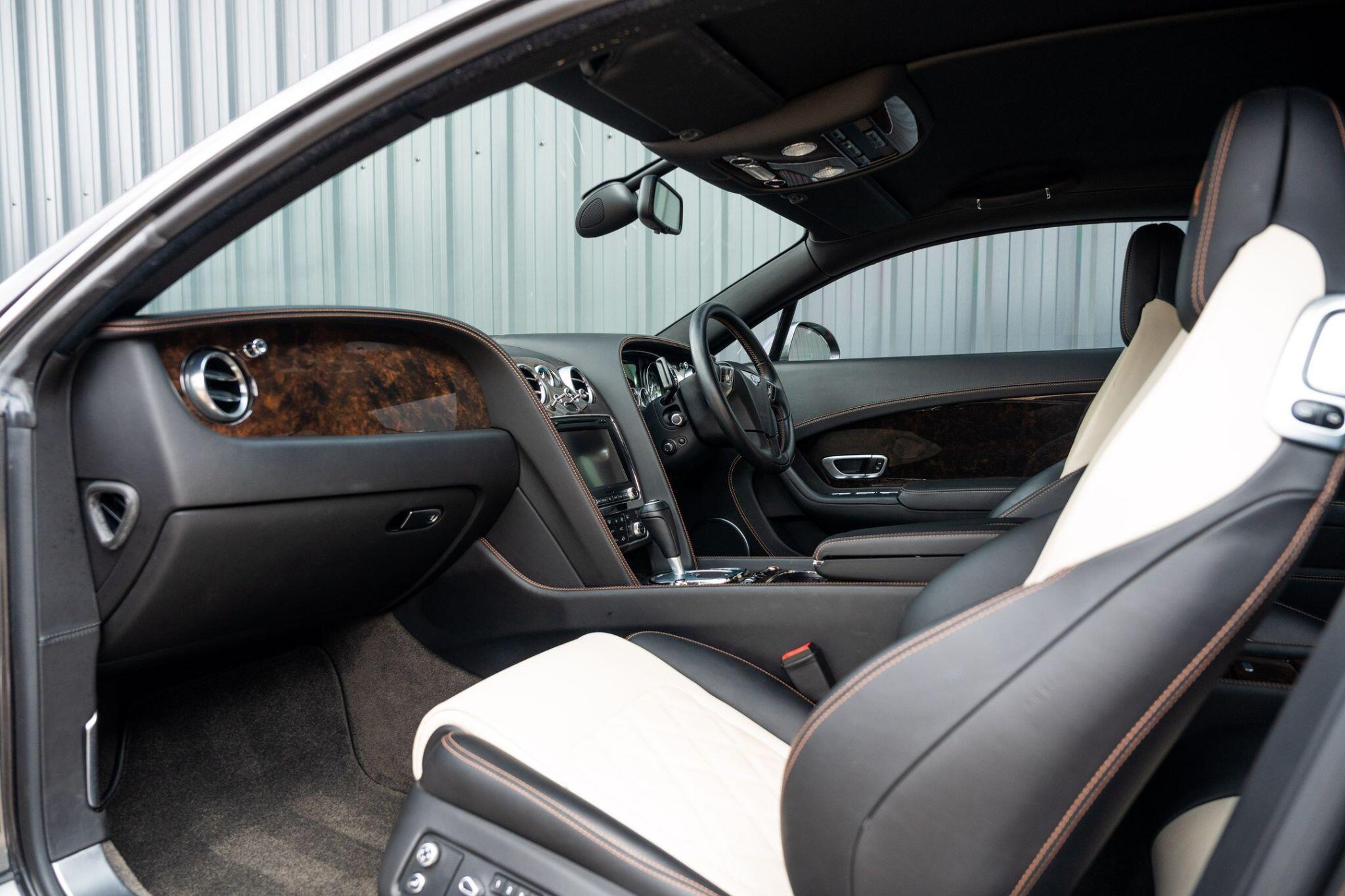 Bentley Continental 6.0 FlexFuel GT Auto 6Spd 4WD Euro 5 2dr — photo 3