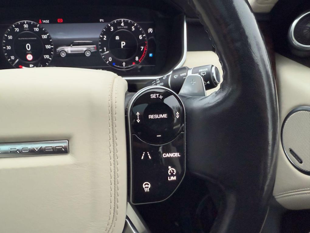 Used Land Rover Range Rover LL18WWR 35