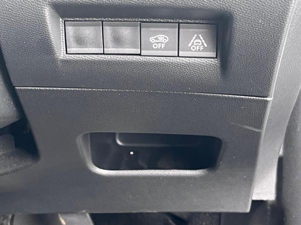 Used Peugeot E-2008 RO72YYM 59