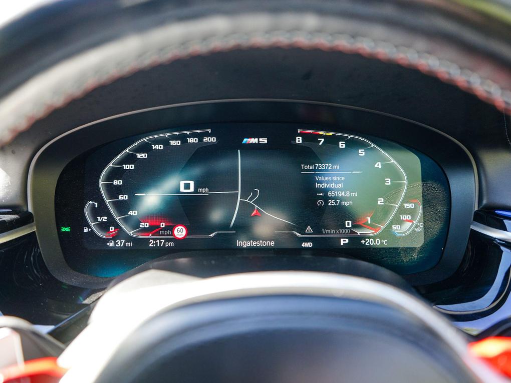 Used BMW M5 YG71ZNA 40