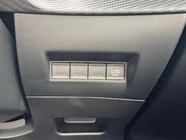 Peugeot 2008 Photo 16