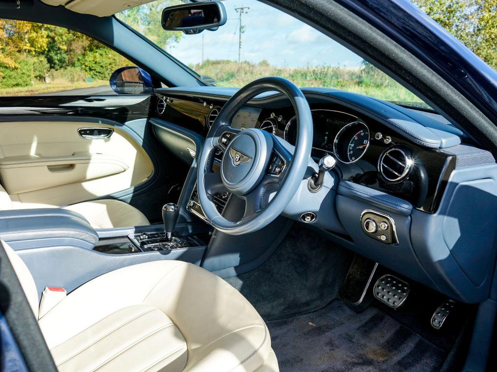 Used Bentley Mulsanne DK11FBB 24