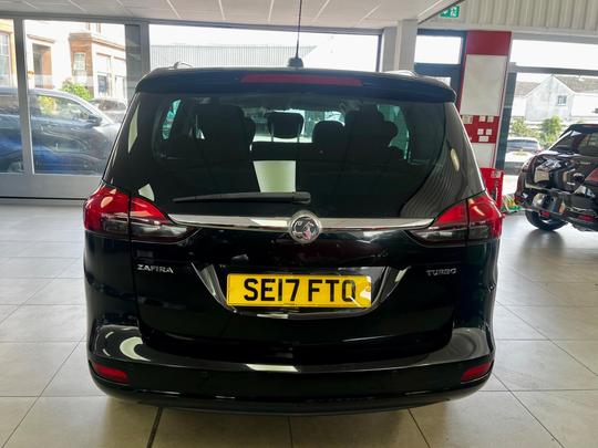 Vauxhall Zafira Tourer Photo at-bf7e0ae8805640f6b04747476238d83b.jpg