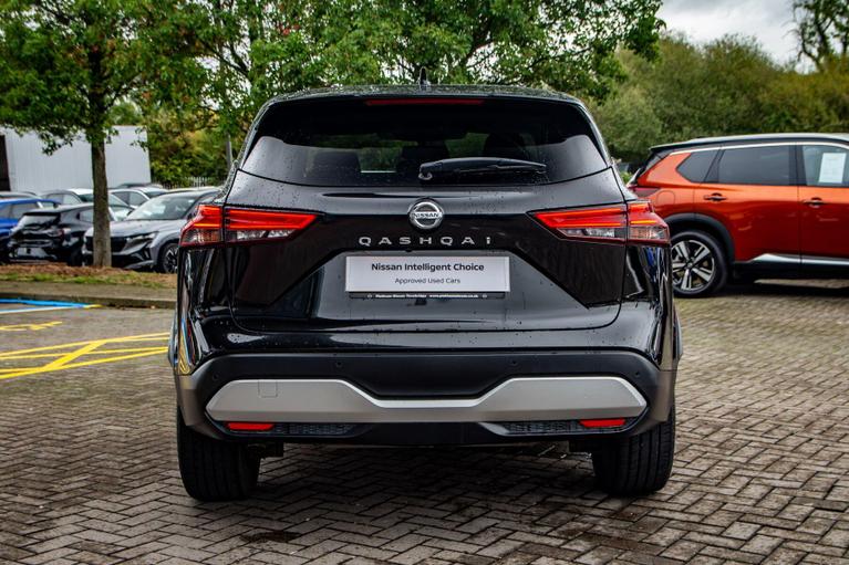 Used Nissan Qashqai DV22VNO 4