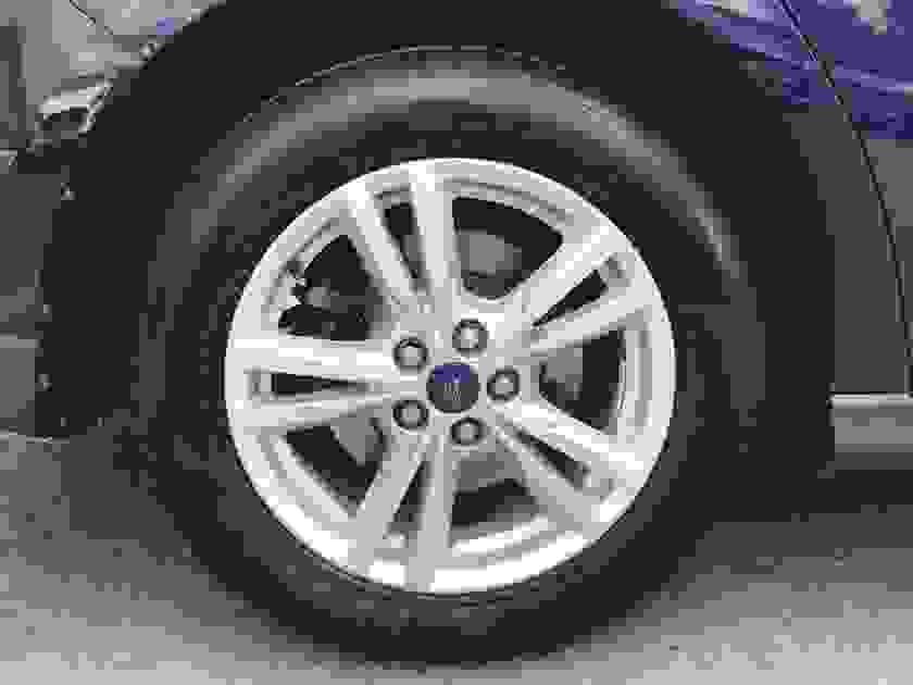 Ford Galaxy Photo at-bfa07367c2bc46abbe074314245a5e7b.jpg