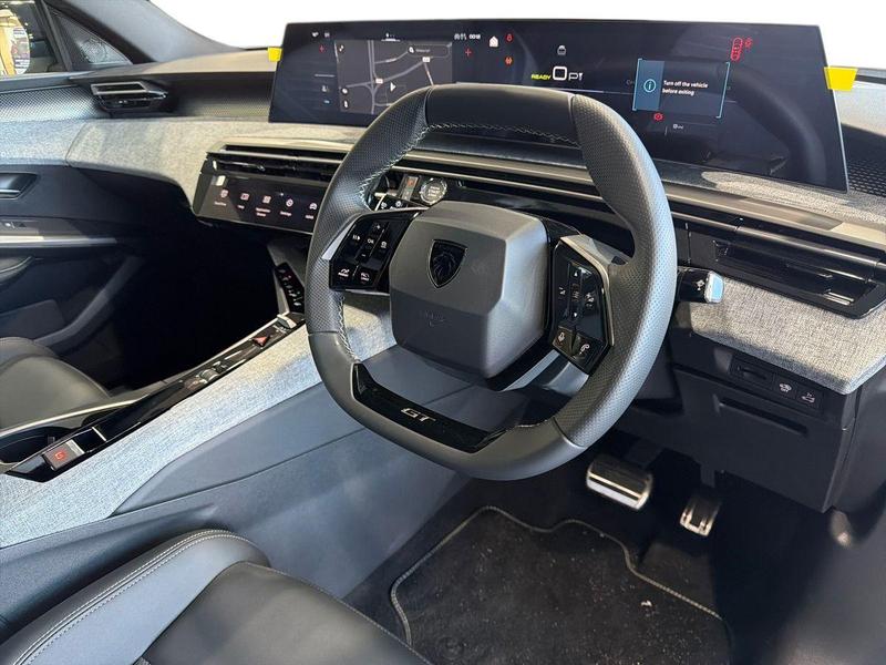 Used Peugeot E-3008 202602109822465 4