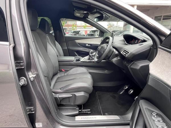 Used Peugeot 3008 LJ23AAD 13
