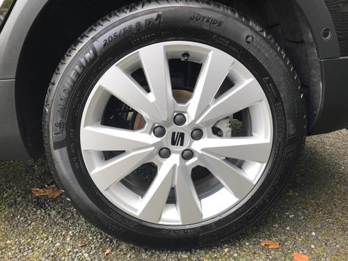 SEAT Arona Photo at-bfc38fa6c0b842fab87a9f08777ddacf.jpg